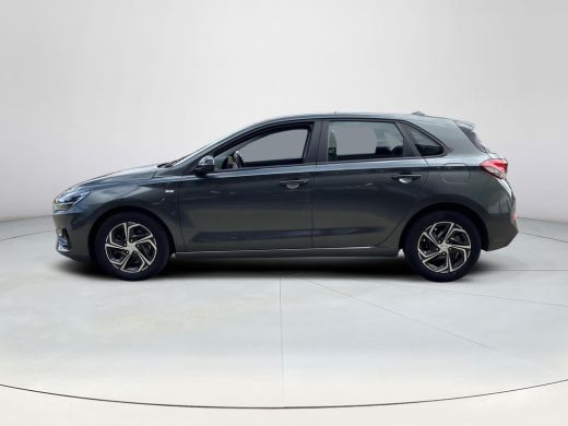 Hyundai i30 1.0 T-GDi MHEV Comfort Smart | Climate Control | Cruise Control | Navigatie | Rijklaarprijs! ActivLease financial lease