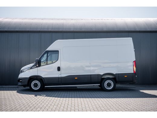 Iveco Daily 35S14V 2.3 L2H2 | Automaat | 1e Eigenaar | Euro 6 | Cruise | Climate | Trekhaak ActivLease financial lease