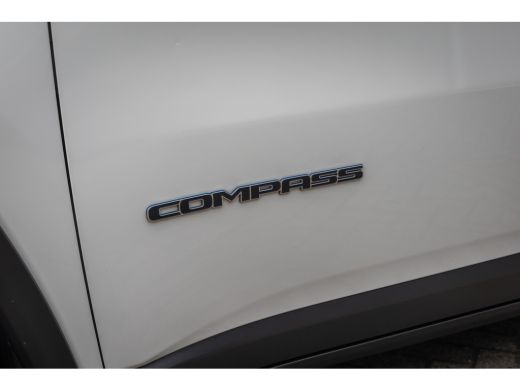 Jeep Compass 4xe 240 Plug-in Hybrid Electric Limited | Camera | Cruise adaptief | Apple Carplay/Android Auto |... ActivLease financial lease