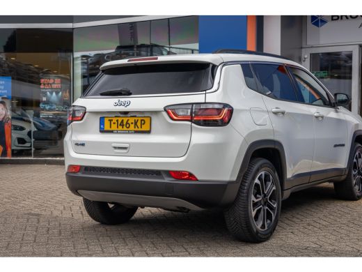 Jeep Compass 4xe 240 Plug-in Hybrid Electric Limited | Camera | Cruise adaptief | Apple Carplay/Android Auto |... ActivLease financial lease