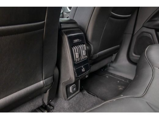 Jeep Compass 4xe 240 Plug-in Hybrid Electric Limited | | Camera | Cruise adaptief | Apple Carplay/Android Auto... ActivLease financial lease