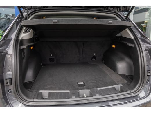 Jeep Compass 4xe 240 Plug-in Hybrid Electric Limited | | Camera | Cruise adaptief | Apple Carplay/Android Auto... ActivLease financial lease