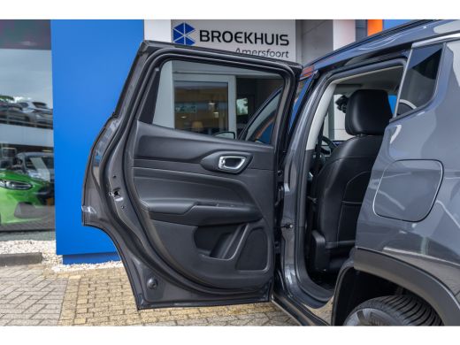 Jeep Compass 4xe 240 Plug-in Hybrid Electric Limited | | Camera | Cruise adaptief | Apple Carplay/Android Auto... ActivLease financial lease