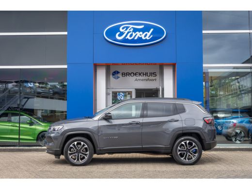 Jeep Compass 4xe 240 Plug-in Hybrid Electric Limited | | Camera | Cruise adaptief | Apple Carplay/Android Auto... ActivLease financial lease