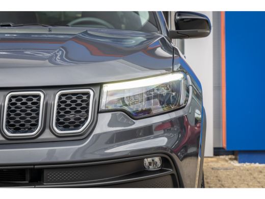 Jeep Compass 4xe 240 Plug-in Hybrid Electric Limited | | Camera | Cruise adaptief | Apple Carplay/Android Auto... ActivLease financial lease