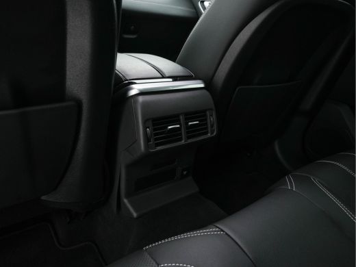 Land Rover Range Rover Velar 2.0 D200 R-Dynamic HSE Aut. *PANO | LEATHER | FULL-LED | TOP-VIEW | MEMORY-PACK | ADAPTIVE-CRUISE... ActivLease financial lease