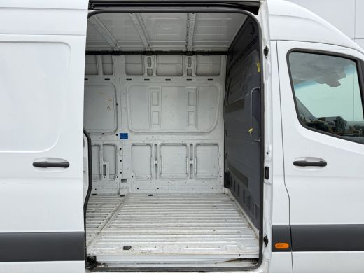 Mercedes-Benz eSprinter 312 55 kWh L2H2 Elektrisch 145km WLTP 80kw Snelladen Climate Control ActivLease financial lease