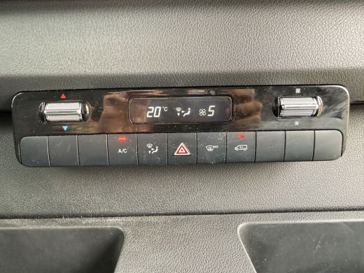 Mercedes-Benz eSprinter 312 55 kWh L2H2 Elektrisch 145km WLTP 80kw Snelladen Climate Control ActivLease financial lease