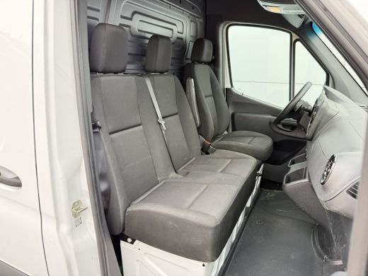 Mercedes-Benz eSprinter 312 55 kWh L2H2 Elektrisch 145km WLTP 80kw Snelladen Climate Control ActivLease financial lease