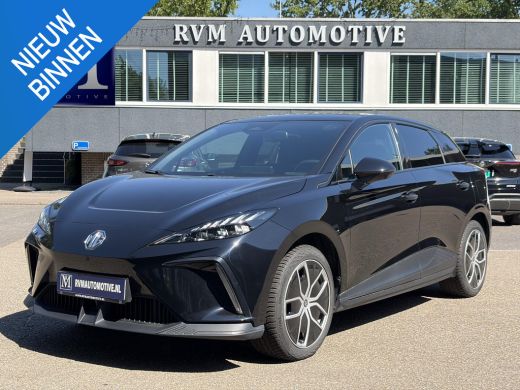 MG MG4 EV Luxury 64 kWh LONG RANGE | SOH 97% | 15.000KM | 360&deg; CAMERA | STOEL & STUURVERWARMING | 7 JAAR MG... ActivLease financial lease