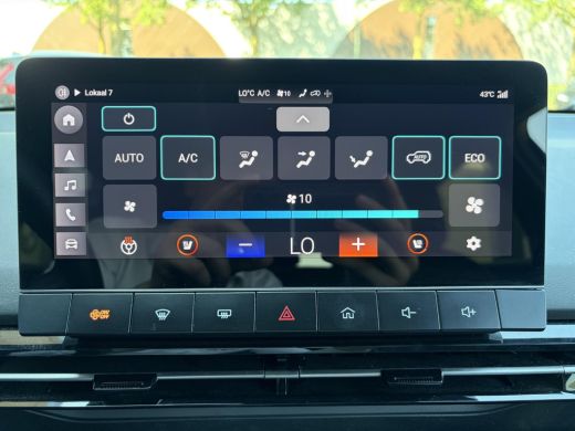MG MG4 EV Luxury 64 kWh LONG RANGE | SOH 97% | 15.000KM | 360&deg; CAMERA | STOEL & STUURVERWARMING | 7 JAAR MG... ActivLease financial lease