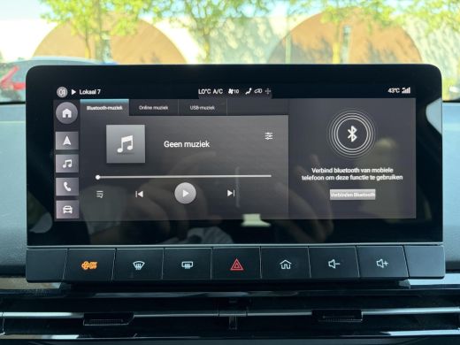 MG MG4 EV Luxury 64 kWh LONG RANGE | SOH 97% | 15.000KM | 360&deg; CAMERA | STOEL & STUURVERWARMING | 7 JAAR MG... ActivLease financial lease