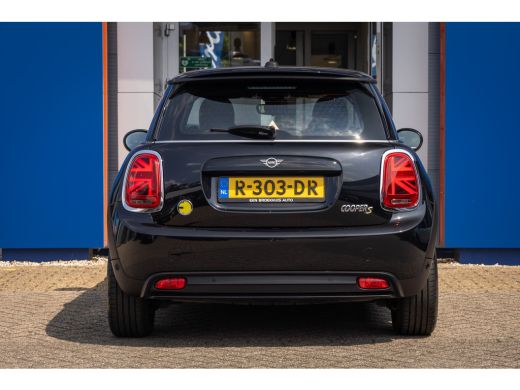 Mini Electric Camden Edition 33 kWh | Apple Carplay/Android Auto | Parkeersensoren | FULL Led | Navi | Lederen ... ActivLease financial lease