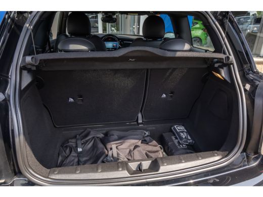 Mini Electric Camden Edition 33 kWh | Apple Carplay/Android Auto | Parkeersensoren | FULL Led | Navi | Lederen ... ActivLease financial lease