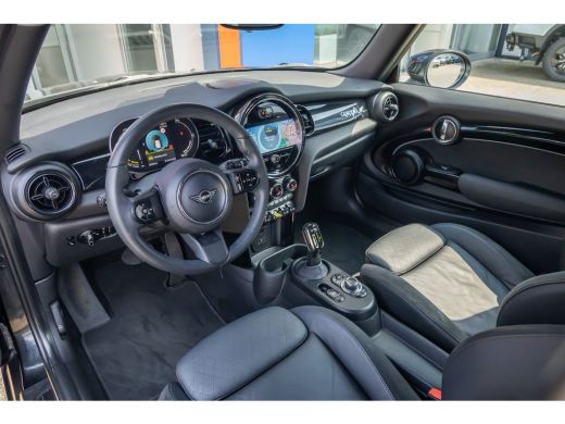 Mini Electric Camden Edition 33 kWh | Apple Carplay/Android Auto | Parkeersensoren | FULL Led | Navi | Lederen ... ActivLease financial lease