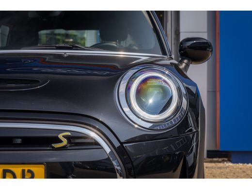 Mini Electric Camden Edition 33 kWh | Apple Carplay/Android Auto | Parkeersensoren | FULL Led | Navi | Lederen ... ActivLease financial lease