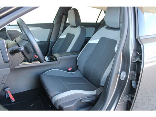 Opel Astra 1.2 Edition | LED | Carplay | Climate control | ActivLease financial lease