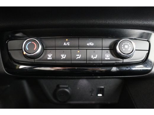 Opel Corsa 1.2 Elegance | Automaat! | Stoelverwarming | LED | Camera | Parkeersensoren V+A | Airco | Navi By... ActivLease financial lease