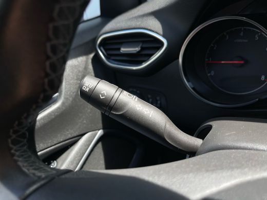 Opel Crossland 1.2 110PK Turbo Elegance CAMERA ACHTER| PARKEERSENSOREN V&A| NAVI| APPLE CARPLAY/ANDROID AUTO| CR... ActivLease financial lease