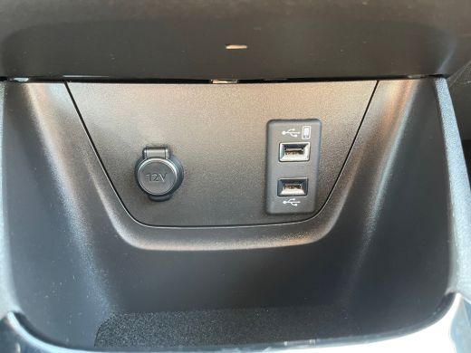 Opel Crossland 1.2 110PK Turbo Elegance CAMERA ACHTER| PARKEERSENSOREN V&A| NAVI| APPLE CARPLAY/ANDROID AUTO| CR... ActivLease financial lease
