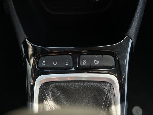 Opel Crossland 1.2 110PK Turbo Elegance CAMERA ACHTER| PARKEERSENSOREN V&A| NAVI| APPLE CARPLAY/ANDROID AUTO| CR... ActivLease financial lease