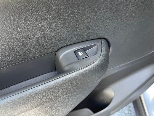 Opel Crossland 1.2 110PK Turbo Elegance CAMERA ACHTER| PARKEERSENSOREN V&A| NAVI| APPLE CARPLAY/ANDROID AUTO| CR... ActivLease financial lease