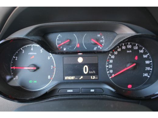 Opel Crossland 1.2 Edition | Achterbank in delen neerklapbaar | Airco | Alarm klasse 1(startblokkering) ActivLease financial lease