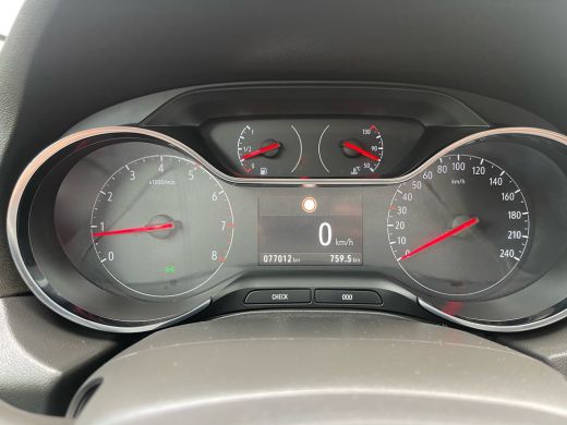 Opel Grandland X 1.2 130PK Elegance CRUISE CONTROL| CAMERA ACHTER| PARKEERSENSOREN V&A| CLIMATE CONTROL| ACHTERBAN... ActivLease financial lease