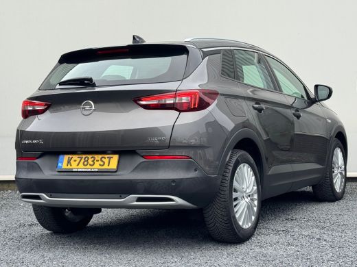 Opel Grandland X 1.2 Turbo Innovation 130 PK AUT | Achteruitrijcamera | Halfleder | Dodehoek Detectie | Chroom Ext... ActivLease financial lease