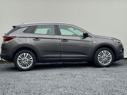 Opel Grandland X 1.2 Turbo Innovation 130 PK AUT | Achteruitrijcamera | Halfleder | Dodehoek Detectie | Chroom Ext... ActivLease financial lease