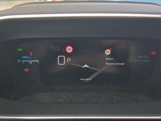 Peugeot 2008 1.2 Hybrid 145 GT Voor en achter camera | Climate control | Apple carplay en Android auto | Adapt... ActivLease financial lease