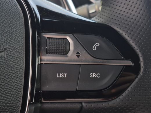 Peugeot 2008 1.2 Hybrid 145 GT Voor en achter camera | Climate control | Apple carplay en Android auto | Adapt... ActivLease financial lease