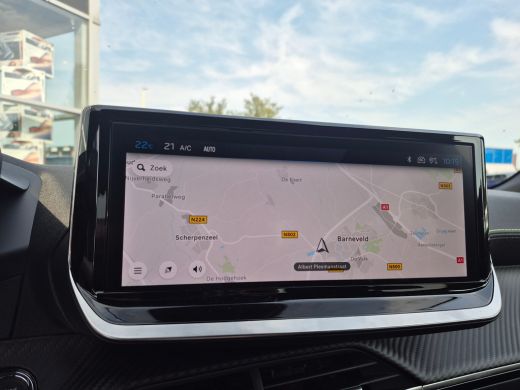 Peugeot 2008 1.2 Hybrid 145 GT Voor en achter camera | Climate control | Apple carplay en Android auto | Adapt... ActivLease financial lease