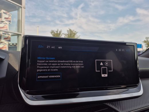 Peugeot 2008 1.2 Hybrid 145 GT Voor en achter camera | Climate control | Apple carplay en Android auto | Adapt... ActivLease financial lease