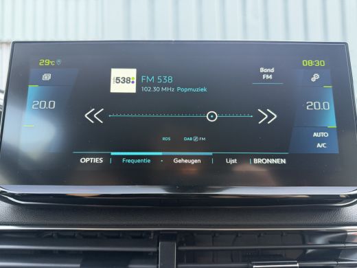 Peugeot 3008 225pk HYbrid Allure Pack Business (Trekhaak - Elektrische klep - 360gr Camera - LED - Automatisch... ActivLease financial lease