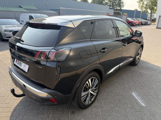 Peugeot 3008 225pk HYbrid Allure Pack Business (Trekhaak - Elektrische klep - 360gr Camera - LED - Automatisch... ActivLease financial lease