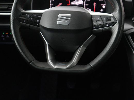 Seat Leon Sportstourer 1.5 TSI FR Launch Edition | Stuur/stoelverwarming | Carplay | Climate Control | Adap... ActivLease financial lease