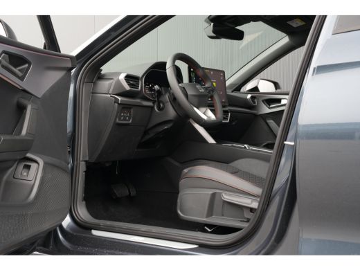 Seat Leon Sportstourer FR Business - eHybrid | Achteruitrijcamera | Automatisch dimmende binnenspiegel | Da... ActivLease financial lease