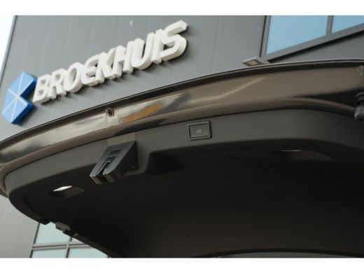 Skoda Enyaq iV Sportline | Chrome interieur accenten | Driving mode select | LED interieurverlichting inclusief ... ActivLease financial lease