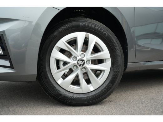 Skoda Fabia Business Edition | Achteruitrijcamera | Chromen raamlijsten | Cruise control met speedlimiter ActivLease financial lease