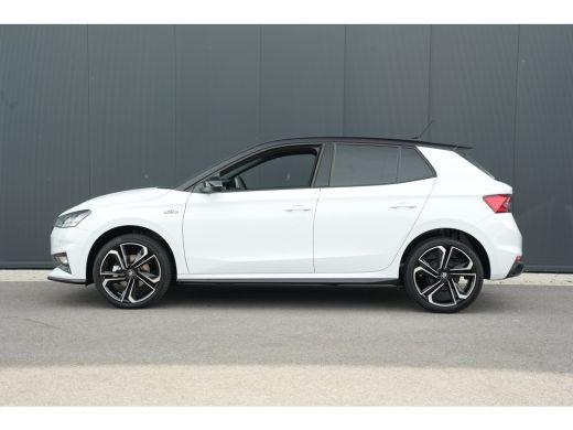 Skoda Fabia Monte Carlo | Achteruitrijcamera | Cruise control met speedlimiter | Driver Activity Assistant, v... ActivLease financial lease