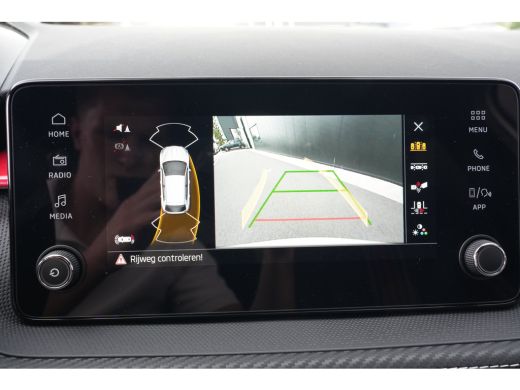 Skoda Fabia Monte Carlo | Achteruitrijcamera | Cruise control met speedlimiter | Driver Activity Assistant, v... ActivLease financial lease