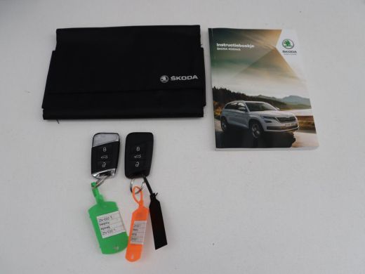 Skoda Kodiaq | Trekhaak | Memory | Stuur/stoel verwarming | Leder/alcantara | Carplay | Adaptive cruise | Came... ActivLease financial lease