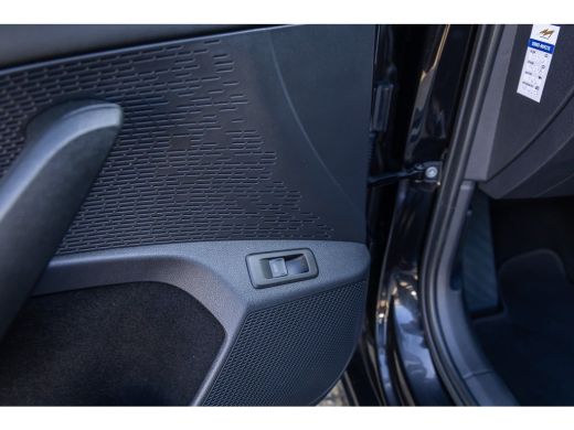 Skoda Octavia Combi 1.0 e-TSI Business Edition Plus | Elektrische Trekhaak | Elektrisch stoel met geheugen | Ad... ActivLease financial lease