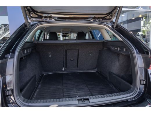 Skoda Octavia Combi 1.0 e-TSI Business Edition Plus | Elektrische Trekhaak | Elektrisch stoel met geheugen | Ad... ActivLease financial lease