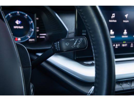 Skoda Octavia Combi 1.0 e-TSI Business Edition Plus | Elektrische Trekhaak | Elektrisch stoel met geheugen | Ad... ActivLease financial lease
