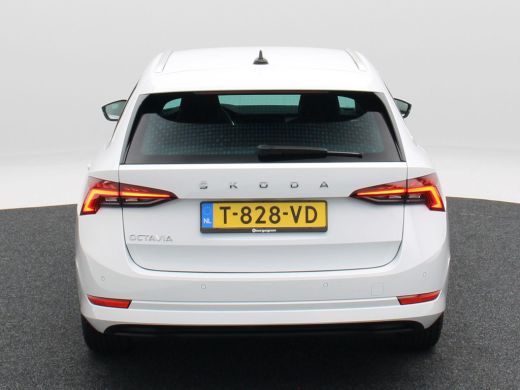 Skoda Octavia Combi 1.0 TSi 115 Pk Business Edition Plus | Adaptive Cruise | Stoelverwarming | Climatronic | Na... ActivLease financial lease
