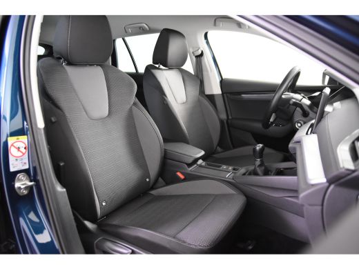 Skoda Octavia Combi 1.0 TSI Clever *1ste Eigenaar*Navigatie*Stoelverwarming*Camera* ActivLease financial lease