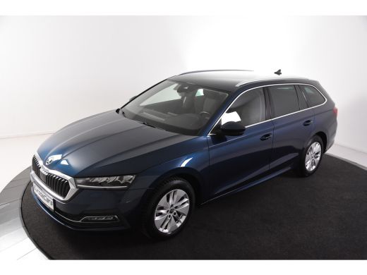Skoda Octavia Combi 1.0 TSI Clever *1ste Eigenaar*Navigatie*Stoelverwarming*Camera* ActivLease financial lease