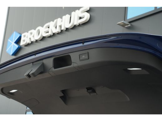 Skoda Superb Combi Sportline Business | Achteruitrijcamera | Climatronic, elektronische airconditioning met 3 ... ActivLease financial lease